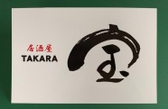 施工写真　アクリルの板に切り文字を貼りました。